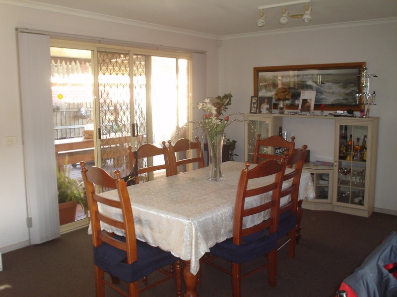 11 Sainsbury Avenue, Sydenham VIC 3037