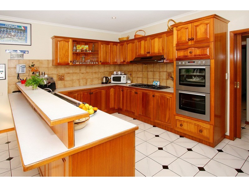 7 Singer Avenue, Keilor Downs VIC 3038