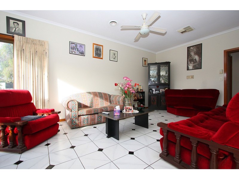 7 Singer Avenue, Keilor Downs VIC 3038