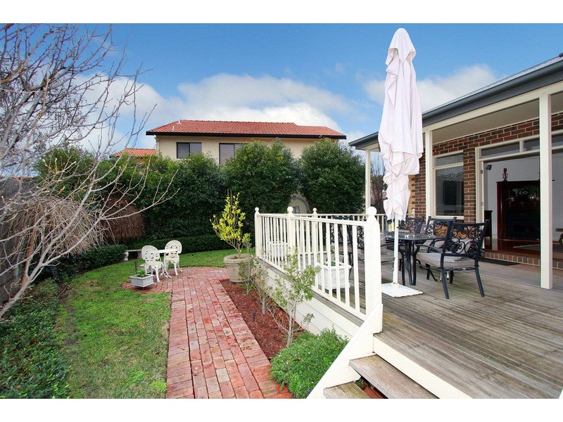 28 Reed Crescent, Taylors Lakes VIC 3038