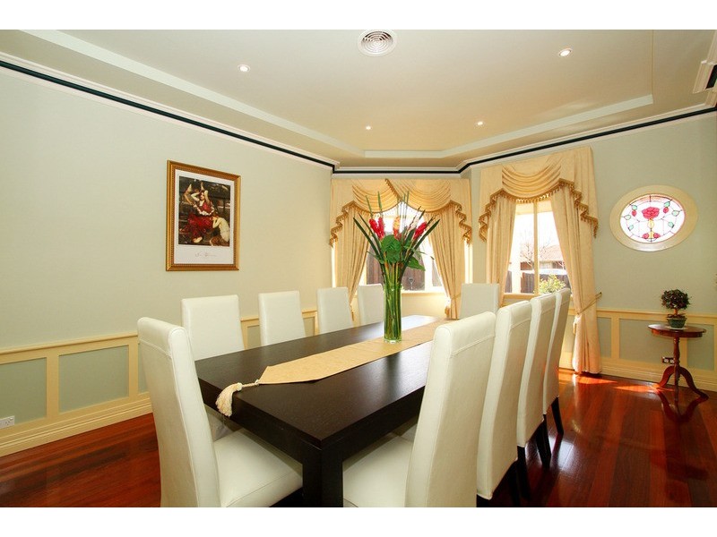 5 Braddon Court, Hillside VIC 3037