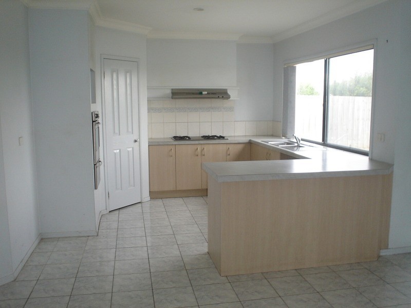 15 Padula Court, Hillside VIC 3037