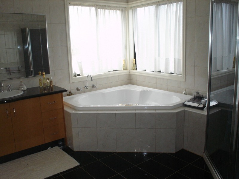 193 Main Road East, St Albans VIC 3021