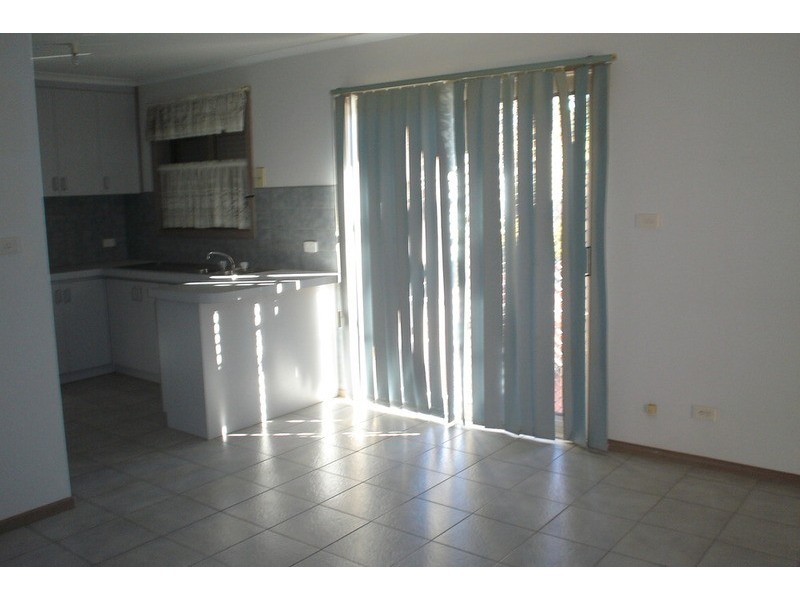 1/81 Taylors Road, St Albans VIC 3021