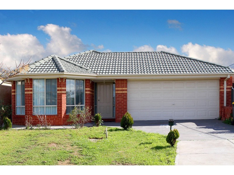 37 Klippel Way, Caroline Springs VIC 3023