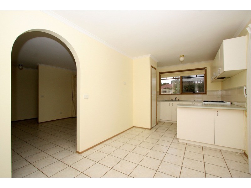 1/2 Terrye Court, Hillside VIC 3037