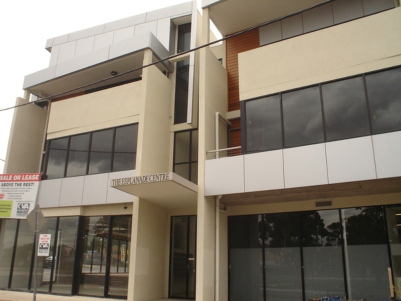 22/30 East Esplanade, St Albans VIC 3021