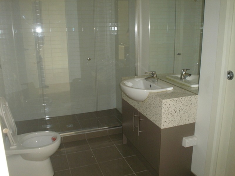 22/30 East Esplanade, St Albans VIC 3021