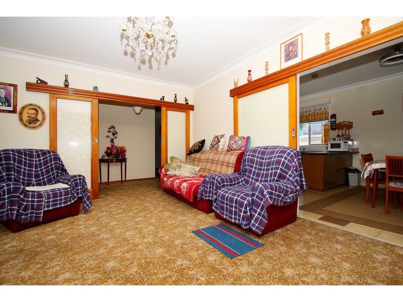 45 Lachlan Road, Sunshine West VIC 3020