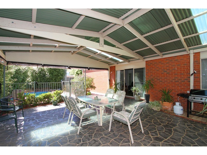 22 Topaz Drive, Hillside VIC 3037