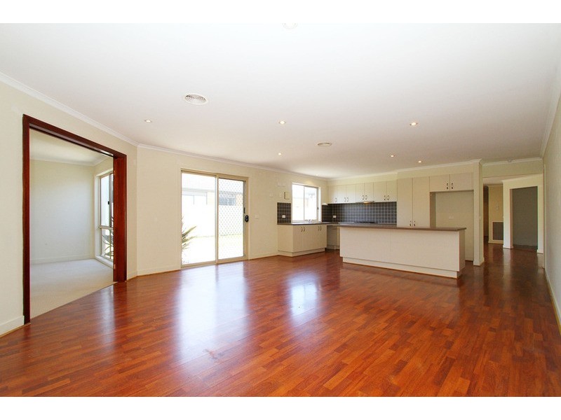 48 Speargrass Drive, Hillside VIC 3037