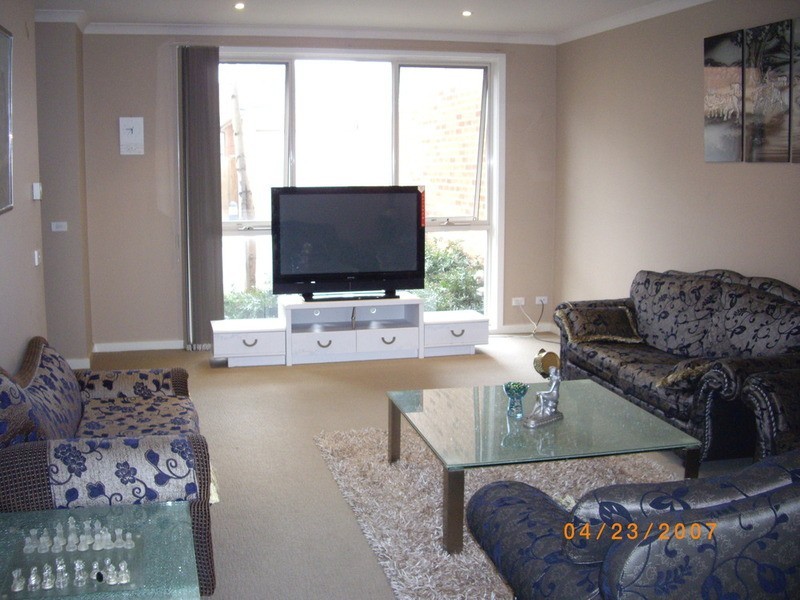 6/19 Overton Lea Boulevard, Sydenham VIC 3037