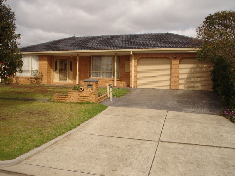 47 Australia Drive, Taylors Lakes VIC 3038