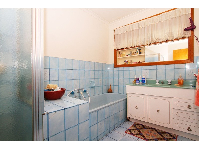 56 Swindon Crescent, Keilor Downs VIC 3038