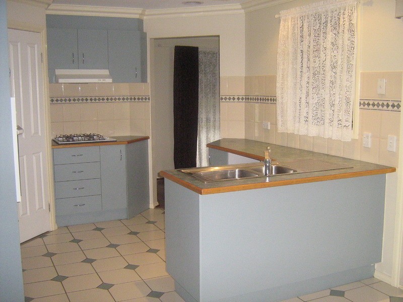 6 Correa Close, Delahey VIC 3037