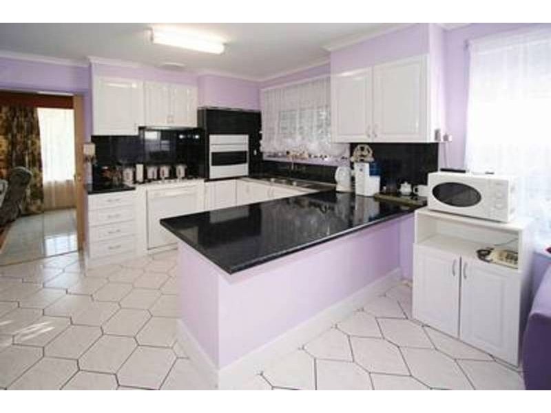 276 Sunshine Avenue, Kealba VIC 3021