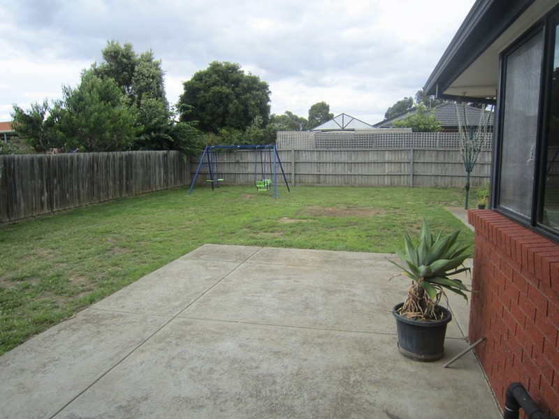26 Barley Court, Delahey VIC 3037