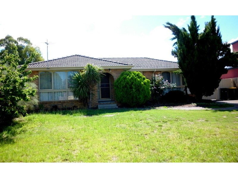 2 Penza Court, Keilor Downs VIC 3038