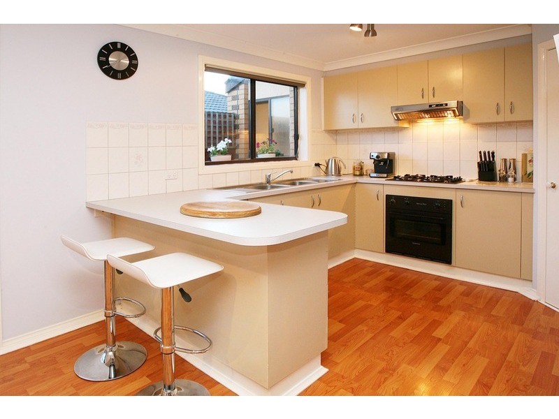 4 Wallace Street, Delahey VIC 3037