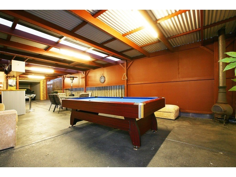4 Wallace Street, Delahey VIC 3037