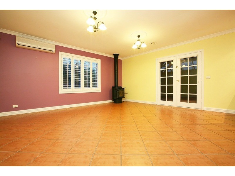 23 Golden Way, Hillside VIC 3037