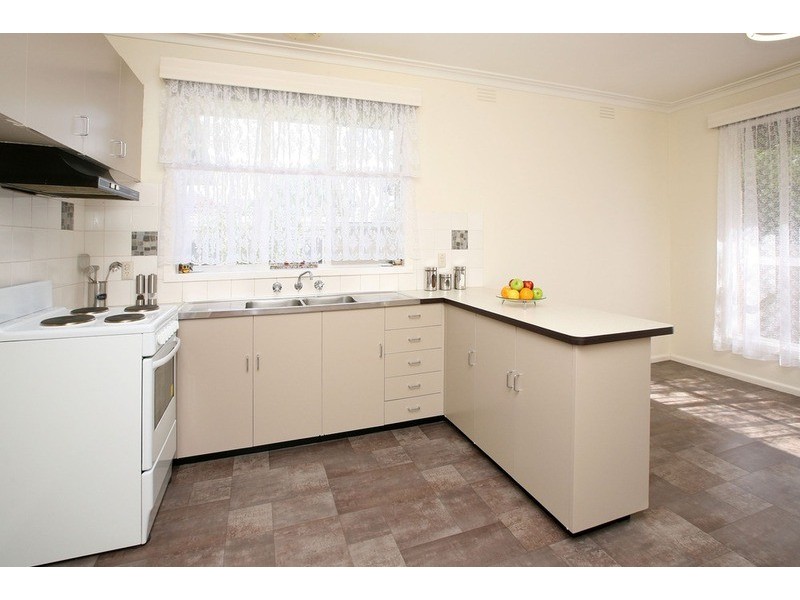 45 Lachlan Road, Sunshine West VIC 3020