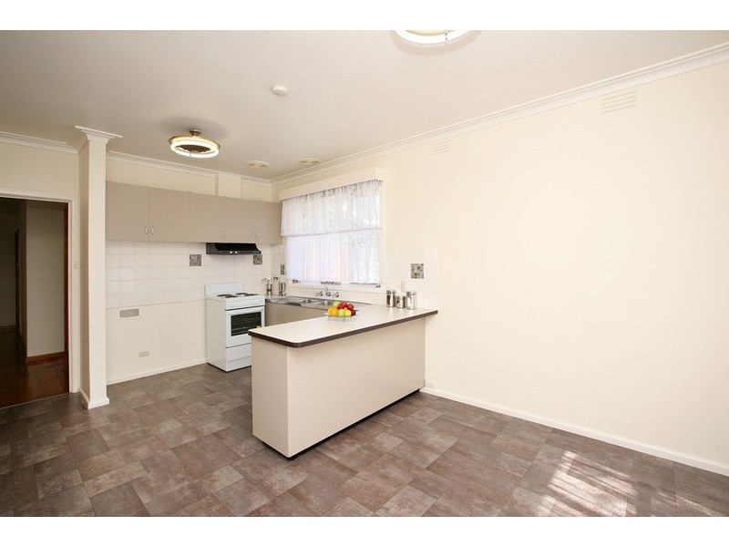 45 Lachlan Road, Sunshine West VIC 3020