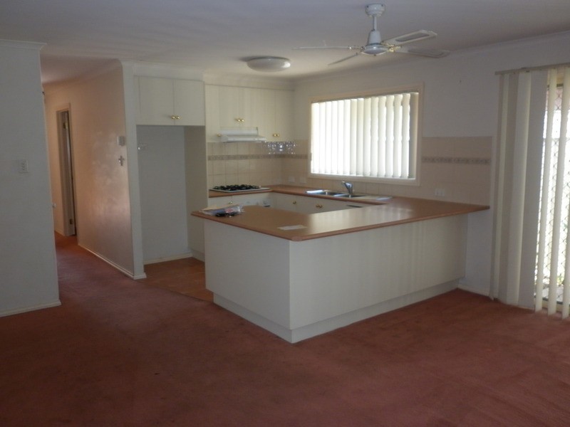 7 Ordsall Close, Caroline Springs VIC 3023