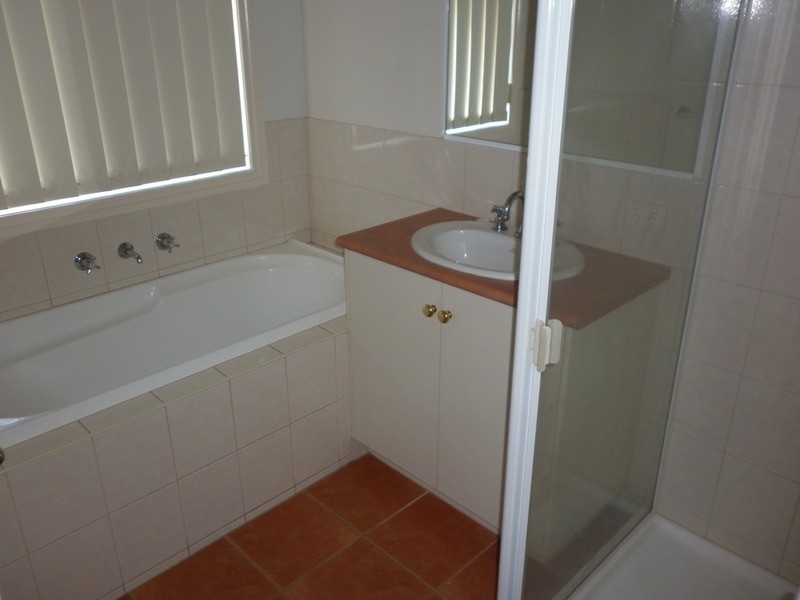 7 Ordsall Close, Caroline Springs VIC 3023