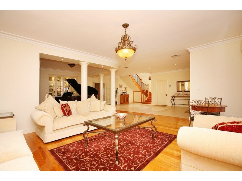 20 Knight Court, Hillside VIC 3037