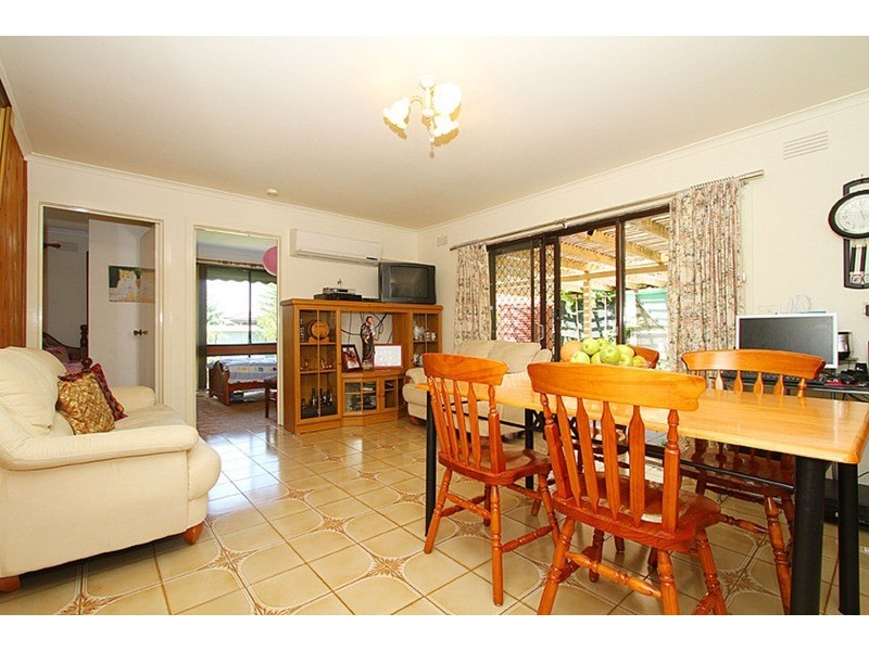 75 Entally Drive, Albanvale VIC 3021