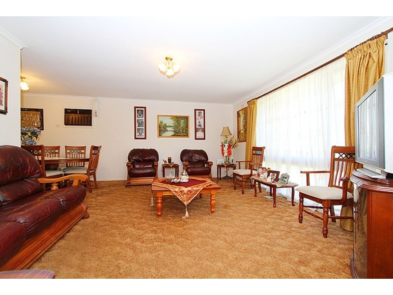 75 Entally Drive, Albanvale VIC 3021