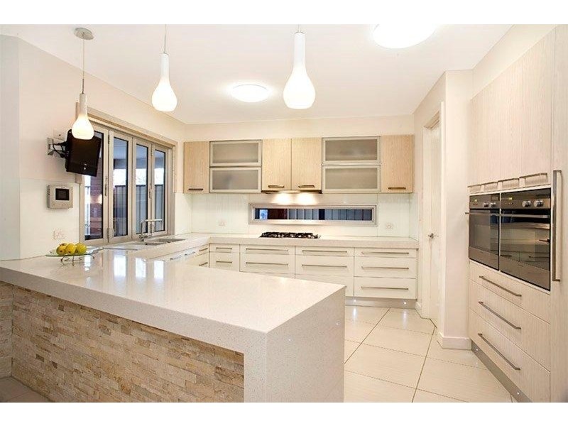 10 Windsor Court, Hillside VIC 3037