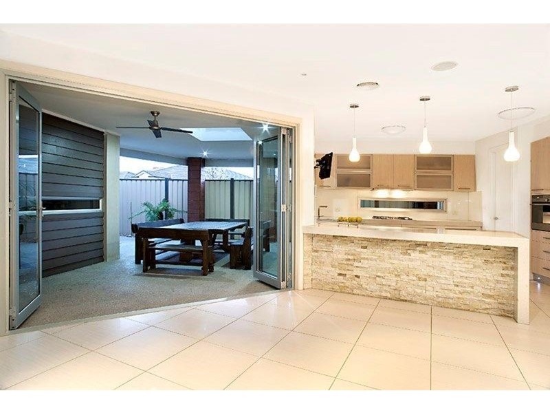 10 Windsor Court, Hillside VIC 3037