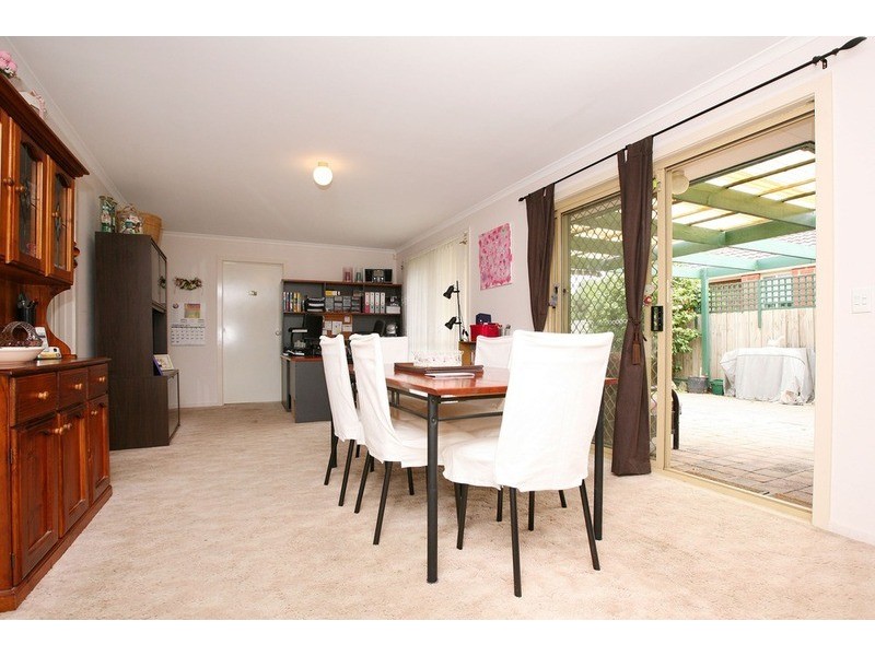 11 Danthonia Street, Delahey VIC 3037