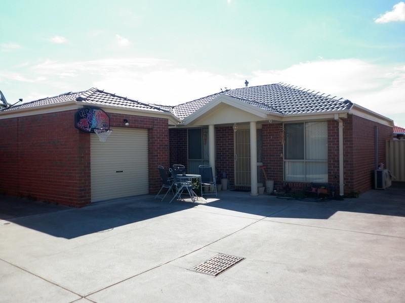 3/16 Lily Drive, Sydenham VIC 3037