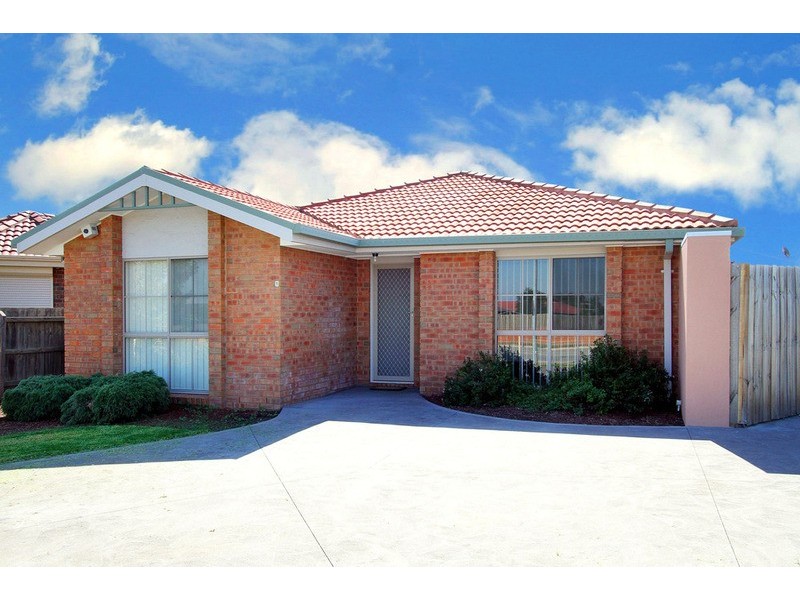 1/549 Kings Road, Taylors Lakes VIC 3038