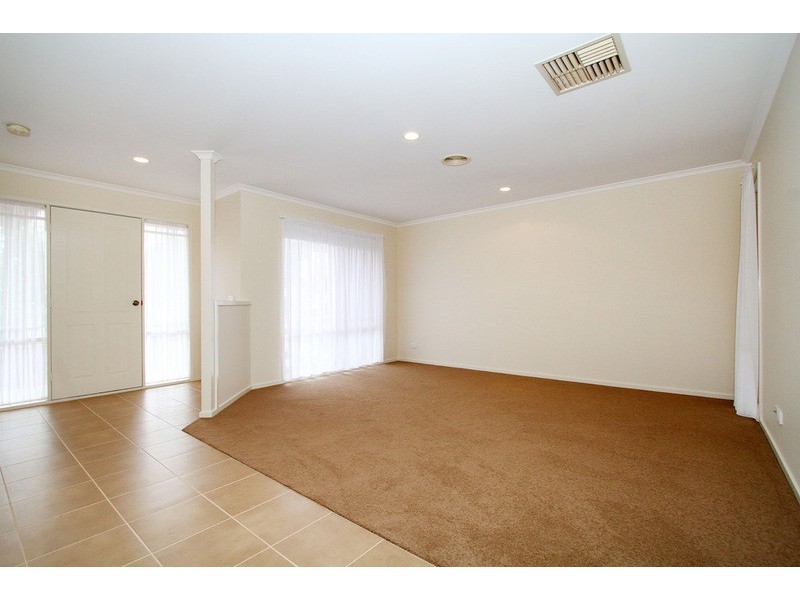 65 Landscape Drive, Hillside VIC 3037