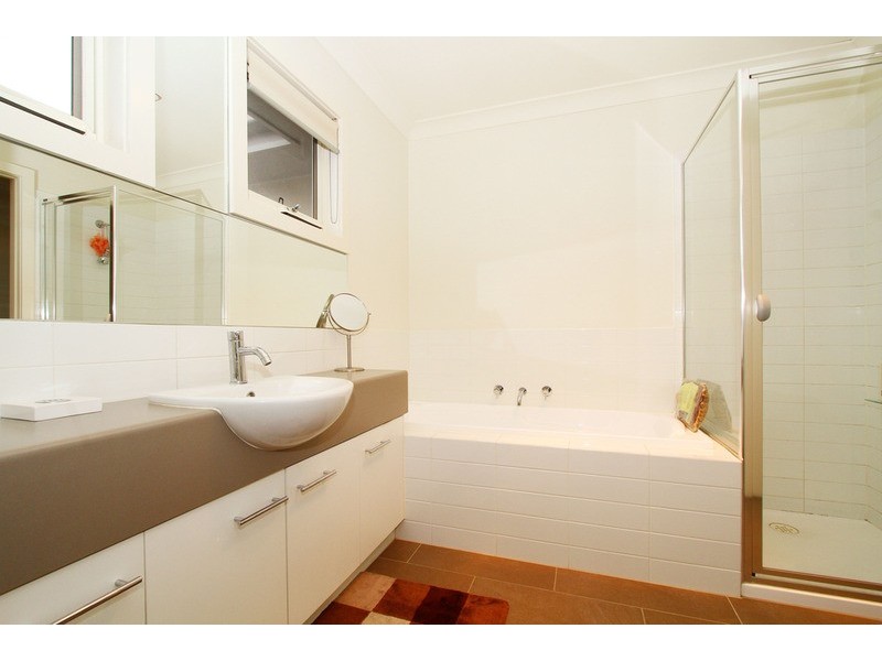 1/546 Melton Highway, Sydenham VIC 3037