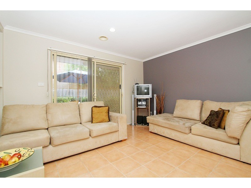 13 Berthon Crescent, Hillside VIC 3037