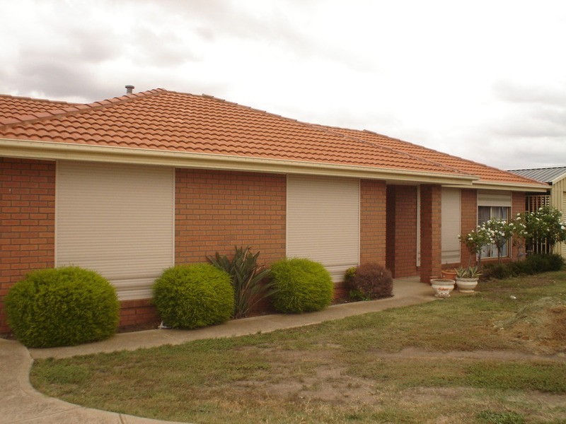 7 Smart Court, Delahey VIC 3037