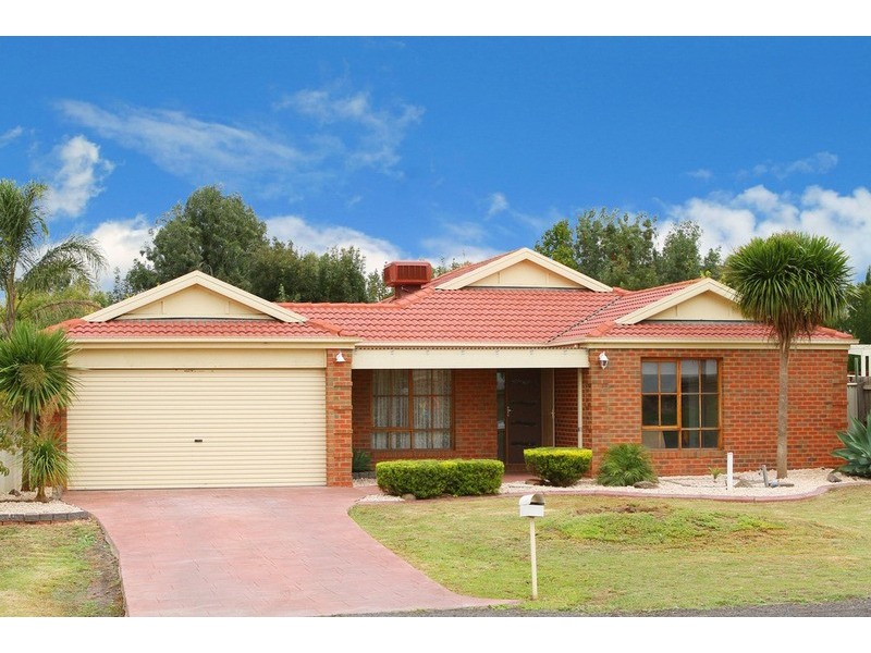 1/12 Nottingham Way, Sydenham VIC 3037