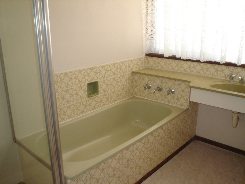 14 Leavesdon Avenue, Kealba VIC 3021