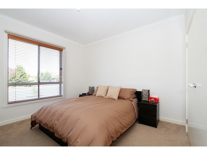 20 Marner Avenue, Hillside VIC 3037