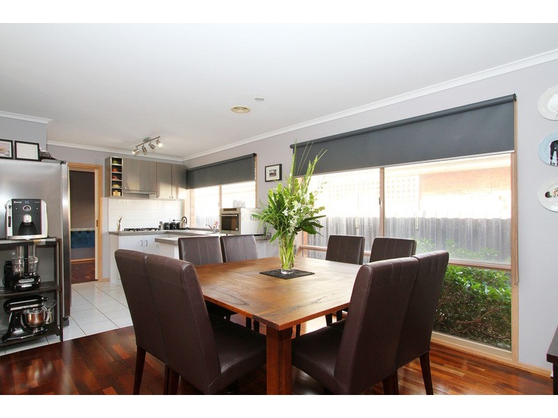5 Dairy Close, Sydenham VIC 3037