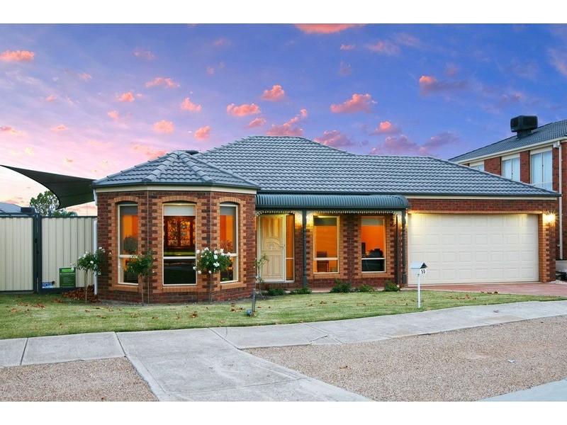 55 Landscape Drive, Hillside VIC 3037