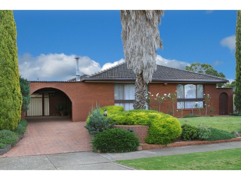 11 Munich Drive, Keilor Downs VIC 3038