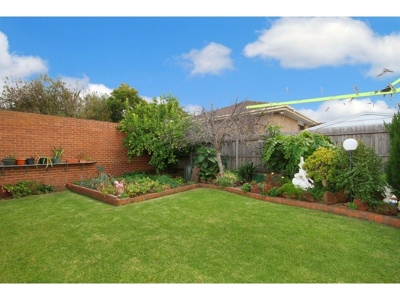 11 Munich Drive, Keilor Downs VIC 3038