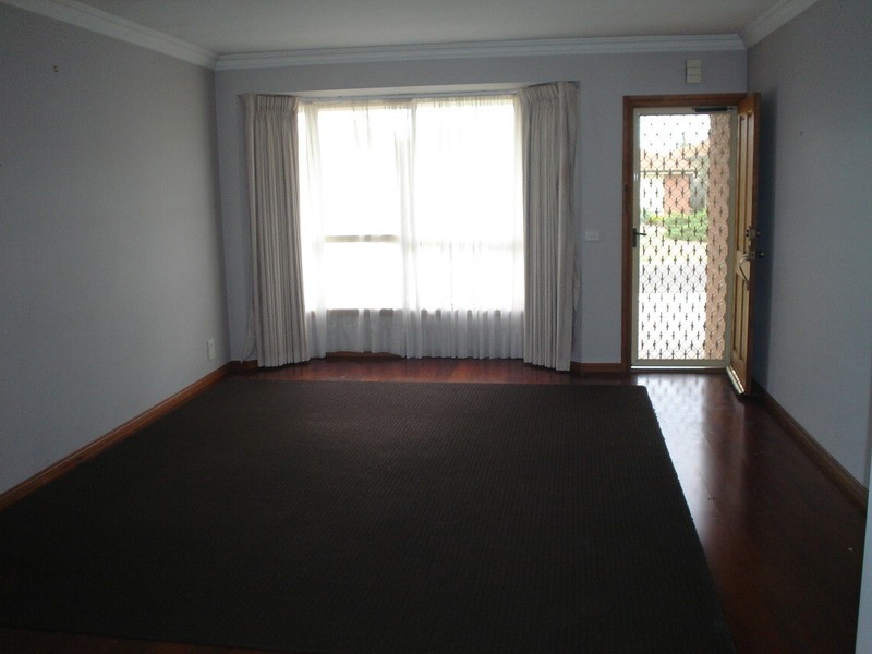 1/38 Saratoga Crescent, Keilor Downs VIC 3038