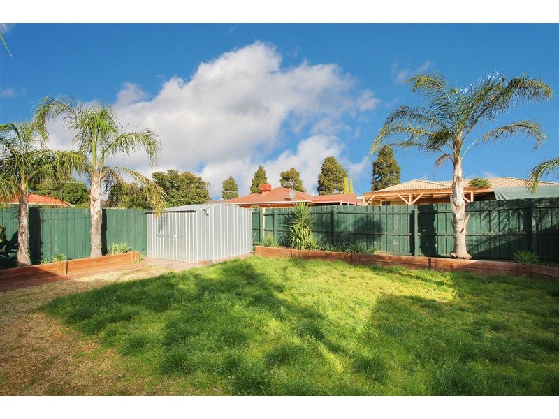 19 Penzance Place, Sydenham VIC 3037
